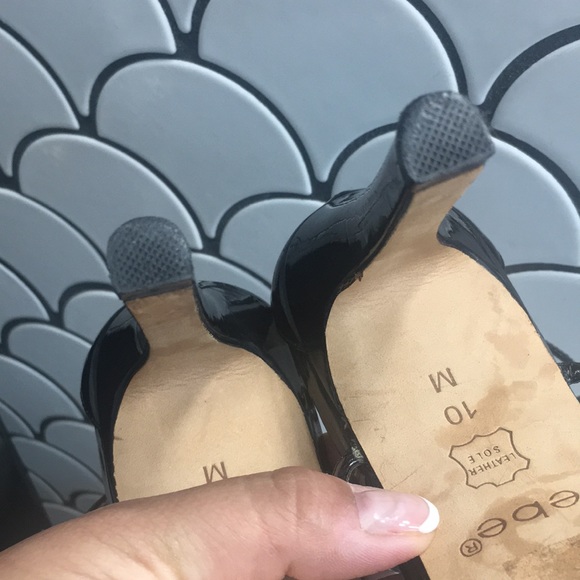 Women’s Black Patented BEBE Strappy Heels Size 10 - Picture 7 of 10